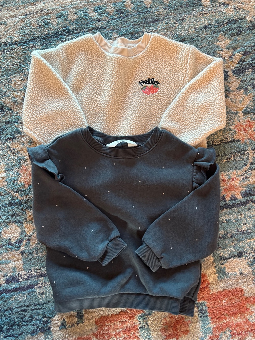 Toddler girls H&M Sweatshirt Lot